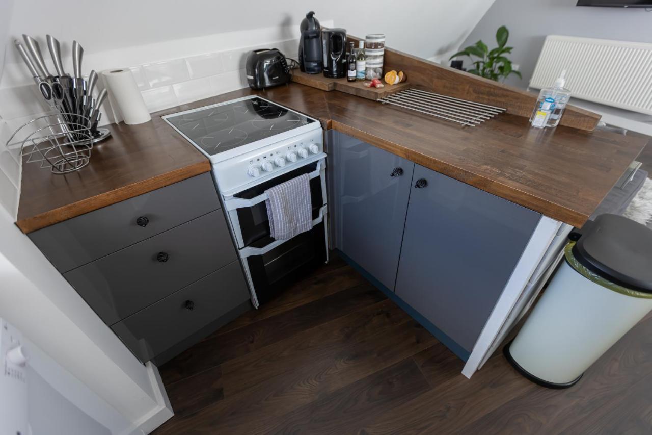 Beautiful Detached 1 Bedroom Apartment Eltham Kültér fotó